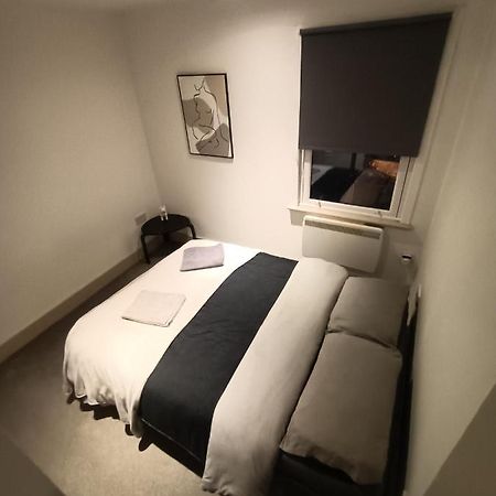 Lovely 1 Bedroom Apartment In London Kültér fotó